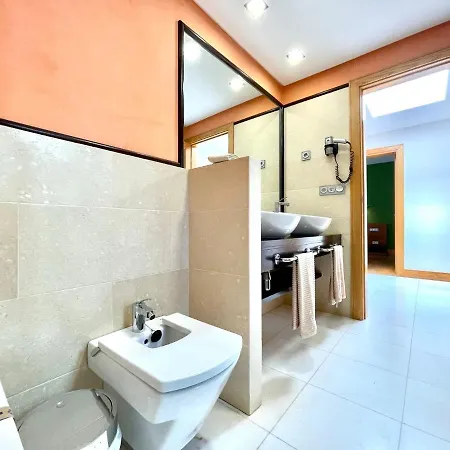 A With Private Pool, Beachfront, Ac, Wifi, Bbq In Villa